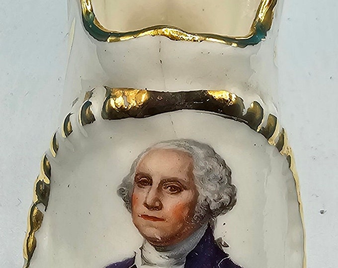 Bone China Collectible Shoes with George C4/12