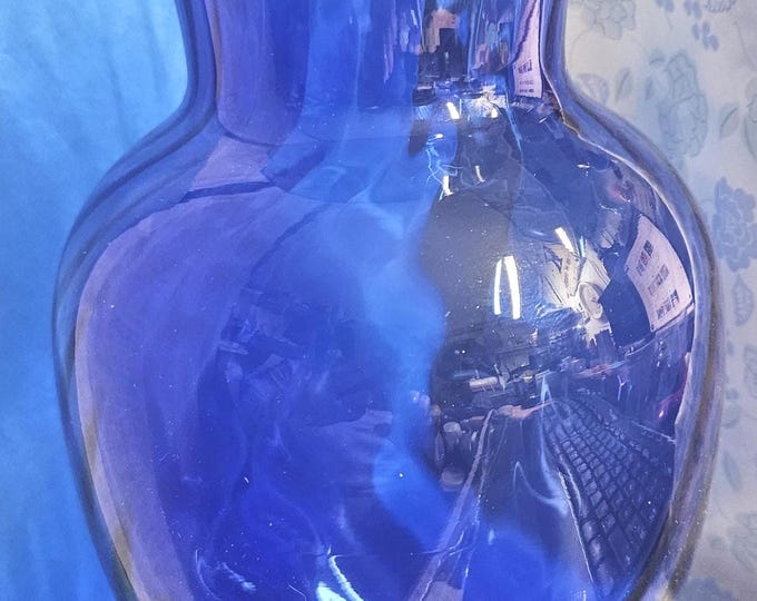 Cobalt blue glass vase from Indiana Glass, Large Illusions collection F6/21