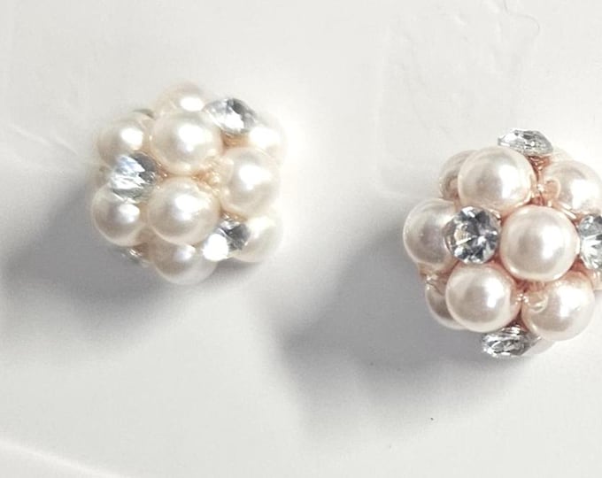 Vintage 1950s Japan cluster earringsVintage 1950s cluster earrings from Japan.