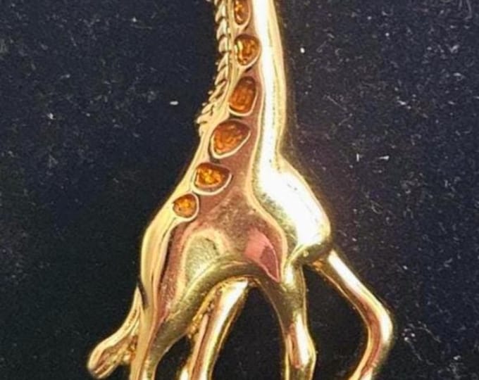 Vintage Giraffee Pin/Brooch Gold tone With Enameled spots (Closet)