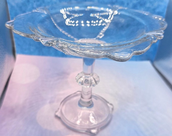 Vintage Heisey Compote, 6 inches in size, featuring a square design A10/04.