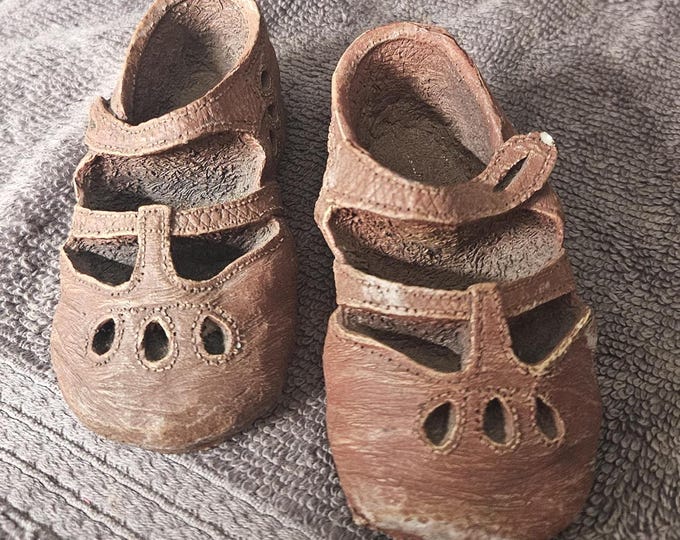 Vintage 1950's Resin Shoes, Hanging Wall Decor, Craft Supply, Mary Jane Brown Plaster Shoes