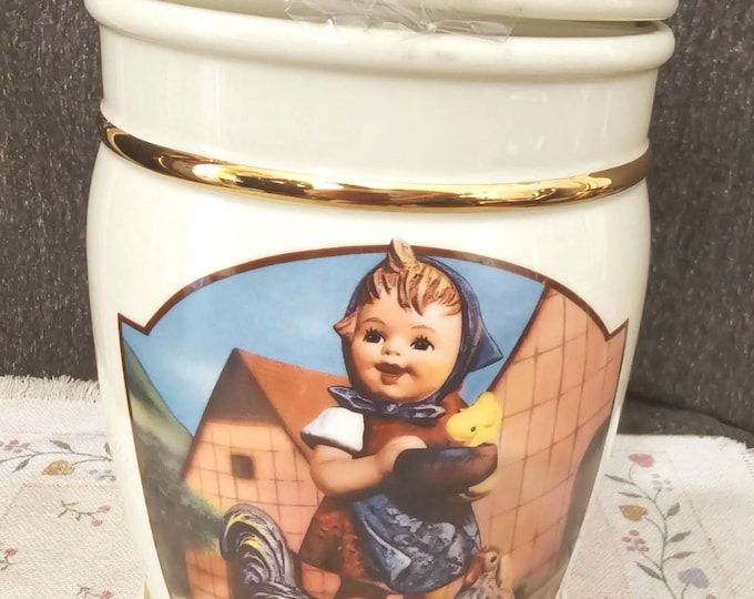 Mj Hummel Cookie Jar Canister 10" Feeding Time Chickens 1993 container gold trim F4/13