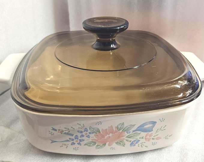 Corningware Symphony 1-quart square casserole dish with lid, A1-B, from the 1990s. D2/5