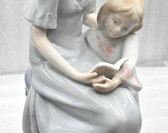 Vintage 1990 Paul Sebastian Once Upon a Time fine porcelain figurine C2/1