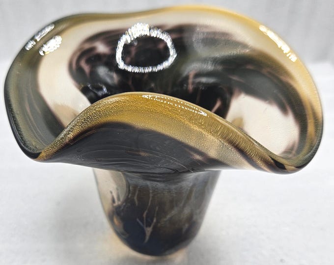 RARE Handblown swirled Studio Art Glass vase C2/5