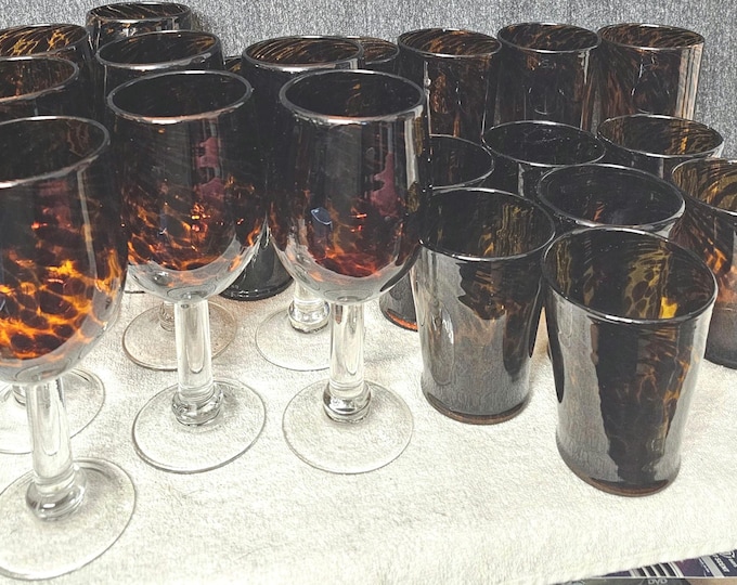 Rare Murano Glass Tortoise Hand Blow Brown and Black glasses set of 20 (Box)