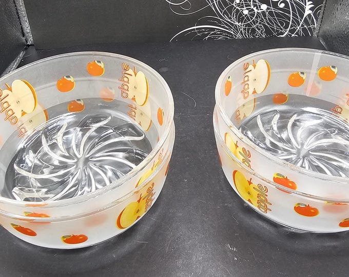 Vintage Glass Fruit desert bowl set of 4 F1/06