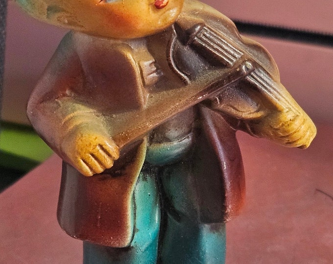 Hummel style figure musical child figure, made in Japan C7/16