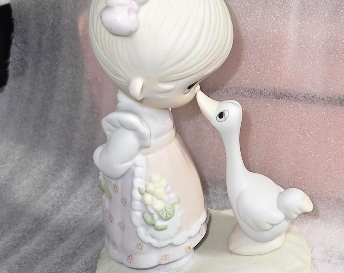 Vintage Precious Moments " Make a Joyful Noise" Figurine E-1374/G Box3/12