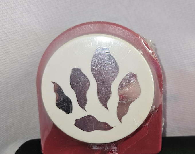 New Sealed Large Emagination 2 7/8" Paw Print Paper Punch, B7/2