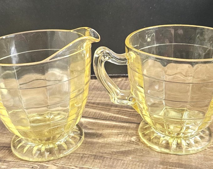 Vintage Anchor Hocking "Block Optic" Pattern creamer and sugar set in yellow glass A6/16