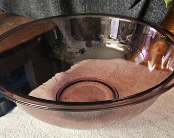 Vintage Pyrex 325 Purple Amethyst Bowl 9 7/8” 2.5 L C7/8