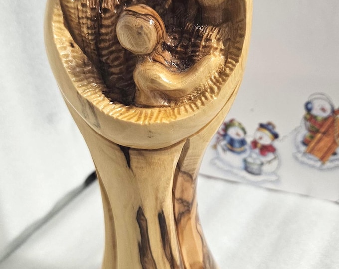 Vintage Hand carved Olive Wood Holy Family statue /Modern Nativity Figurine C5/40