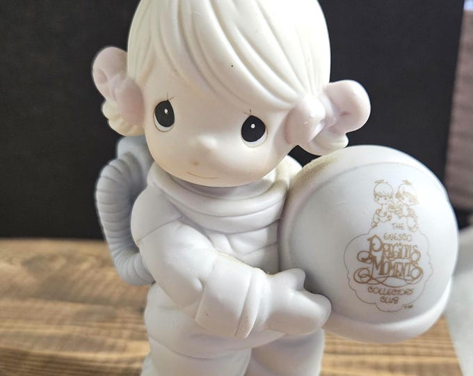 1991 Precious Moments "The Club That's Out of This World" C0012 Pm3