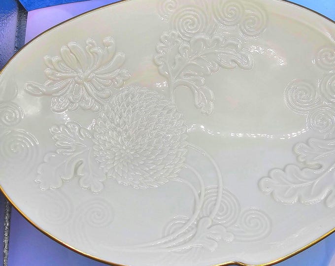 Vintage Lenox Oval Bowl 24k trim A9/11