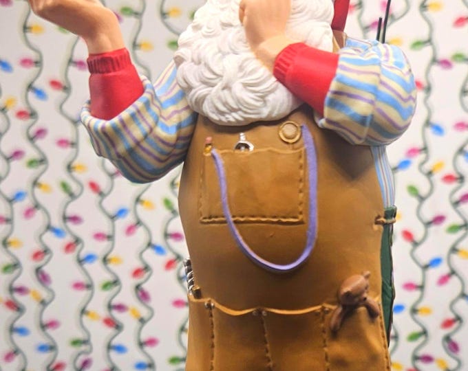 Hallmark 1999 Keepsake Ornament Collectors Club "The Toymakers Gift "B1/28