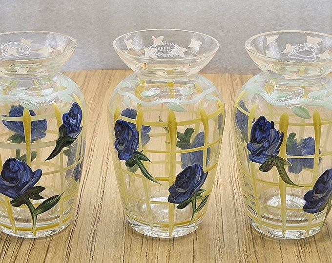 Vintage set of 3 mini handpainted vases C6/18