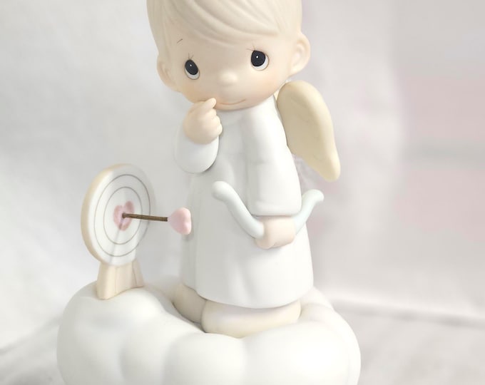 1985 Precious Moments figurine "Sending My Love" 100056 Box3/30