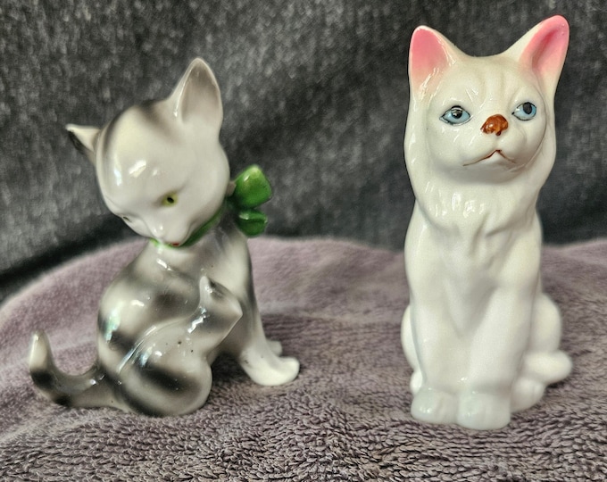 Vintage Goebel West Germany Kitten Gray Pair Anthropomorphic Figurine D4/20