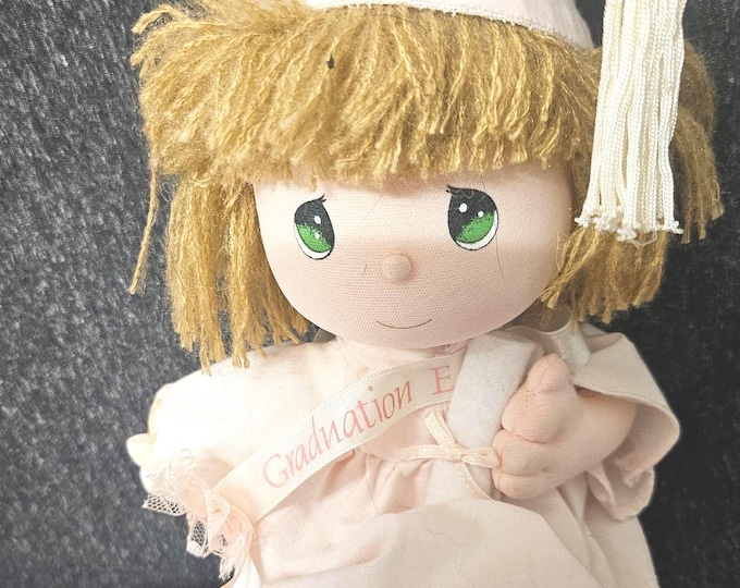 1985 Precious Moments Graduation Edition Doll A8/28