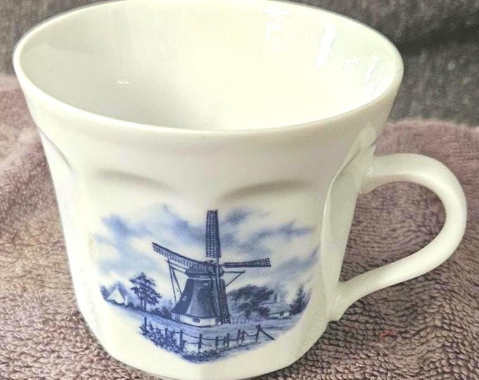 Vintage Ter Steege BV Delft Blauw Cup Tea Coffee Hand painted Windmill A7/15