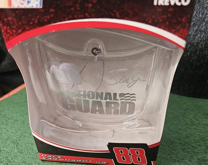 NASCAR Collectable Ornament Trevco A2/11
