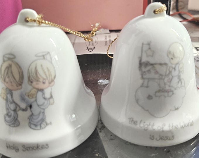 Vintage Set of 2 1985 Precious Moments Bells Holy Smokes and The light of the world is Jesus D7/23