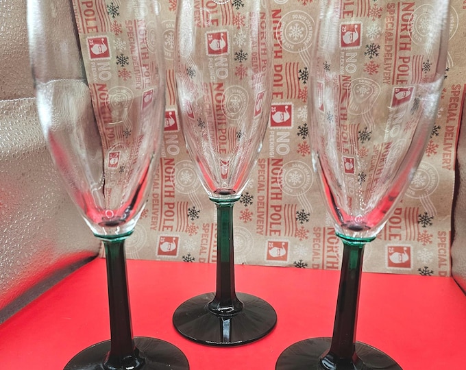 SET (3) Tupperware Sheerly Elegant Green Stem Champagne Flutes Glasses B9/16