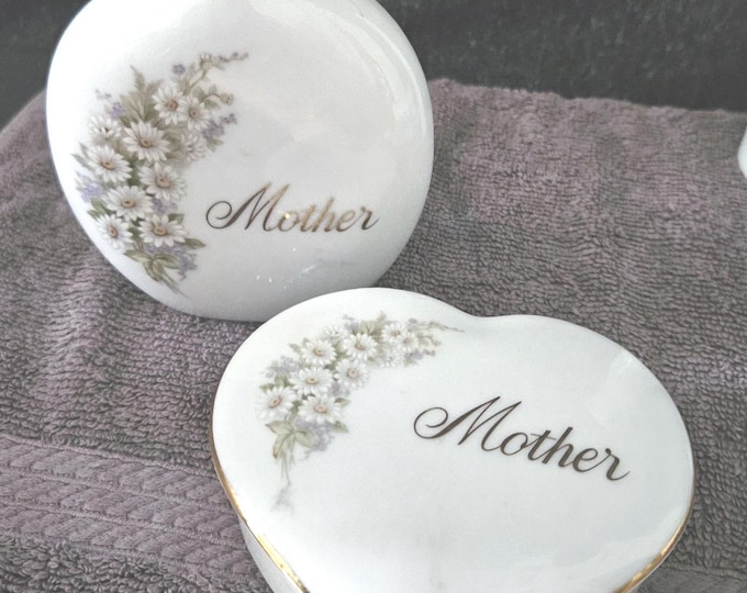 80s Mothers Ceramic Heart Trinket Box and bud vase by Papel Japan