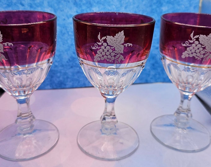 LUBIAN ITALY Ruby Red Cranberry Stain glass with White Grapes wine goblets Set of 3 A9/23
