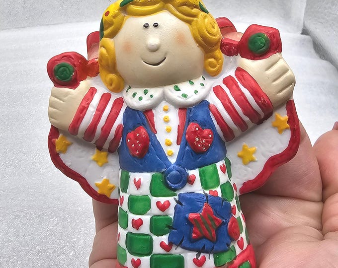 Vintage Hand Painted Angel International Christmas Follies by Sue Dreamer 1994 D7/8