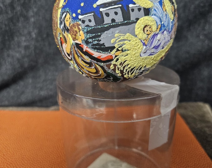 Best Pysanky Sacred And Elegant Nativity Scene on Gold Glass Ball A3/6