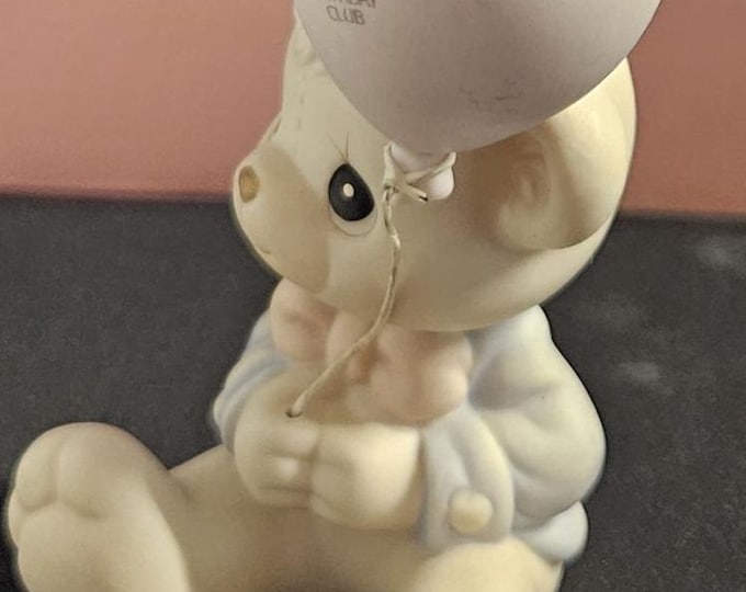 1988 Precious Moments figurine "Have A Beary Special Birthday"  Birthday club collectors B0004 Box 2/24