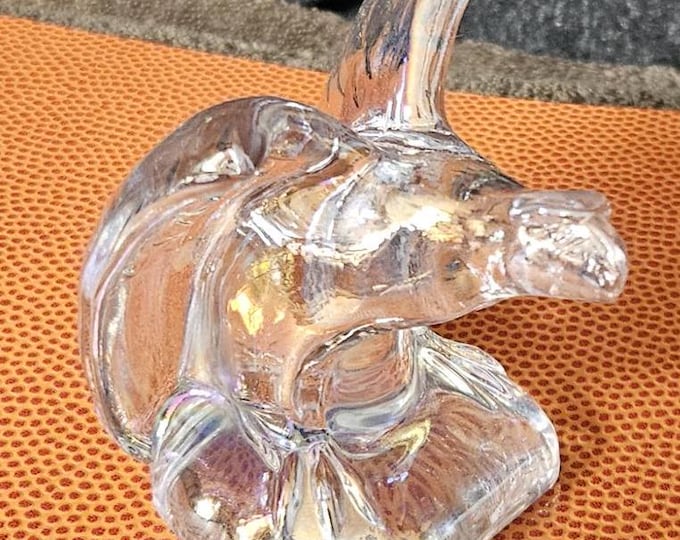 Glass Eagle Figurine / Statue - 6 3/8" A5/30