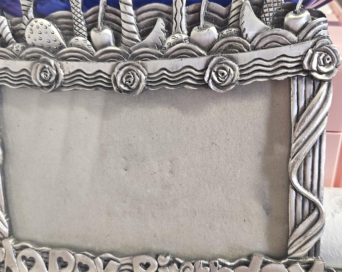 Metal picture frame shaped like a birthday cake (J box)