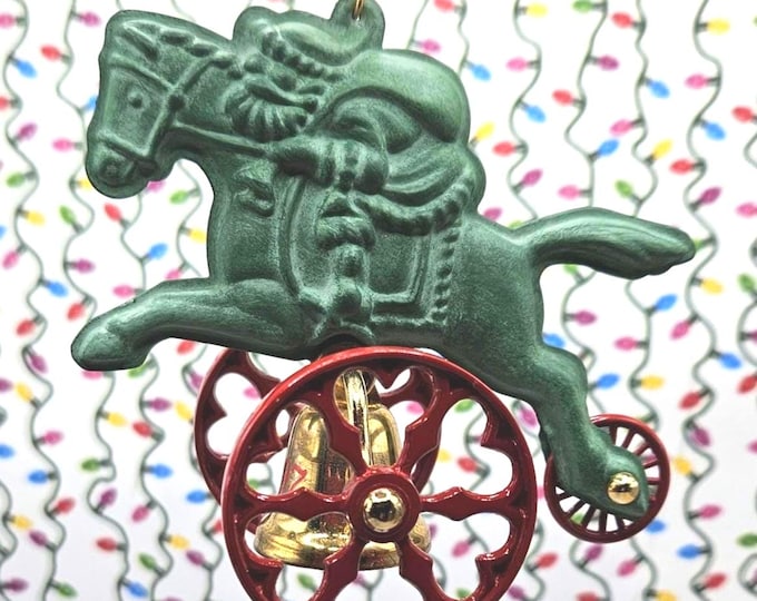 1997 Hallmark Keepsake "Turn-of-the Centry parade" Santa Claus B2/16