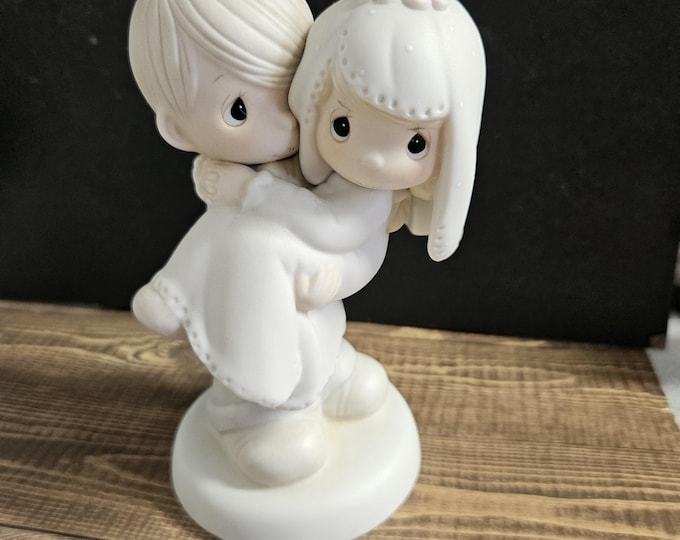Precious Moments 1982 "Bless You Two" Figurine - Jonathan and David E-9255 PM3