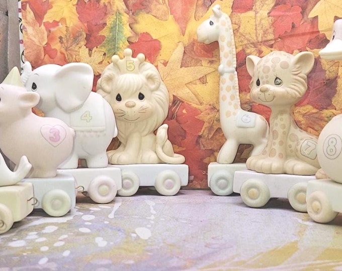 1985 Enesco Precious Moments Birthday Train with eight figurines Baby thru 8 Box2/13