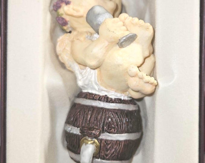 Jolly Cherub Angel On A Wine Barrel Poly- Resin with Cork 6 1/2" Wine bottle stopper B6/13