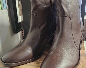 Lucky Brand Alivia Brown Leather Ankle Booties – Stacked Heel Western Style Size 8.5