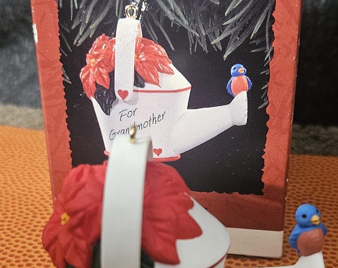 Hallmark Keepsake Ornament 1995 Grandmother A2/6