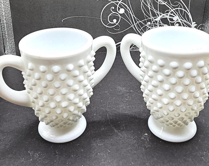 Vintage Milk Glass Hobnail Creamer And Sugar Bowl Set F3/36