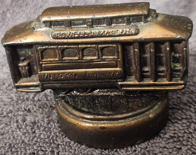 Vintage San Francisco Cable Car Powell & Market Municipal Railway souvenir paperweight circa 1960's D4/16