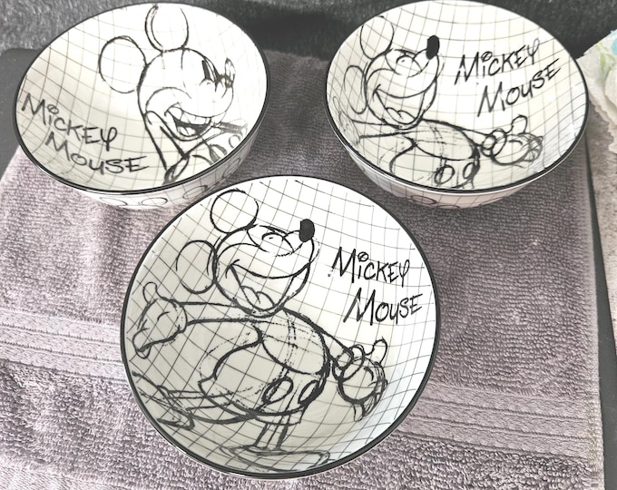Disney Mickey Mouse Sketchbook Tidbit Glass bowls set of 3 A7/5