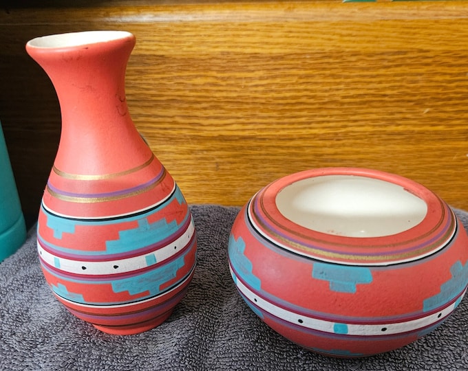 Vintage Southwestern Hand Painted Clay Pottery Vase TESA by MAACK CO Geometric D4/31