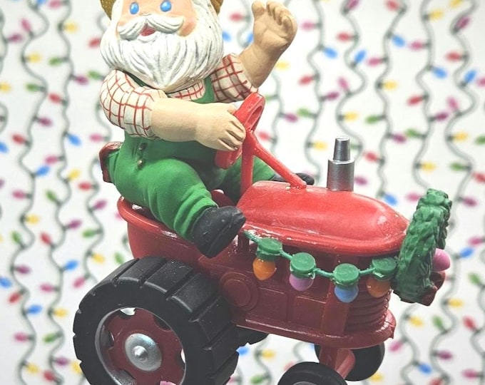 Hoe Hoe Hoe Santa Tractor Ornament Travelin Santa Series First Edition B2