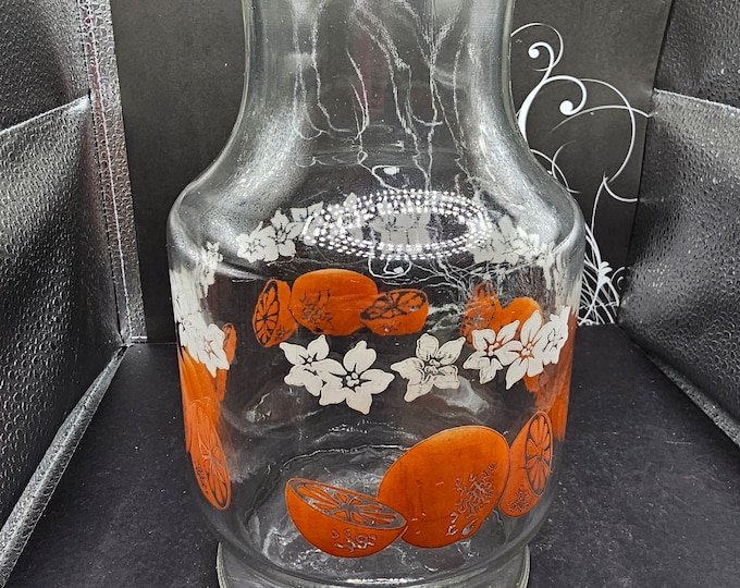 Vintage 1957 Oranges by Anchor Hocking / Orange Juice Pitcher F4/07