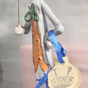 Figura vintage de payaso italiano con globo firmada por T P Ceramiche Poli Cesare B6/29