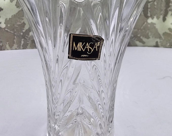 Vintage Mikasa Japan Crystal Accent Bud Vase F9/18